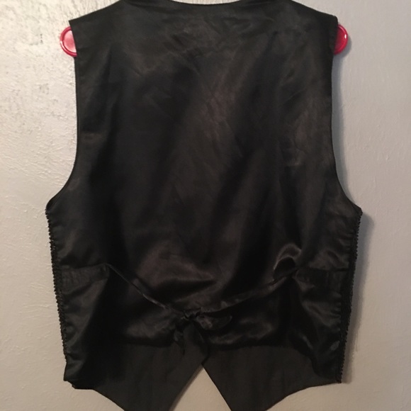 Summit Hill 90’s Sequined Ugly Christmas Vest - Picture 4 of 4